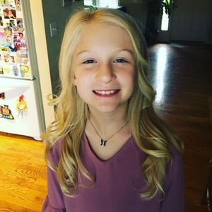 Meet your Posher, Lily